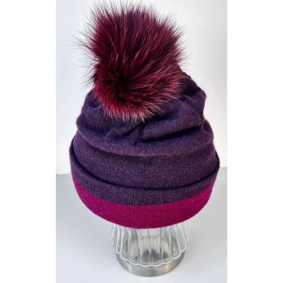 Bettina 100 Cashmere Beanie With Fox Pom Pom Purple  Plum NWT - Picture 3 of 6